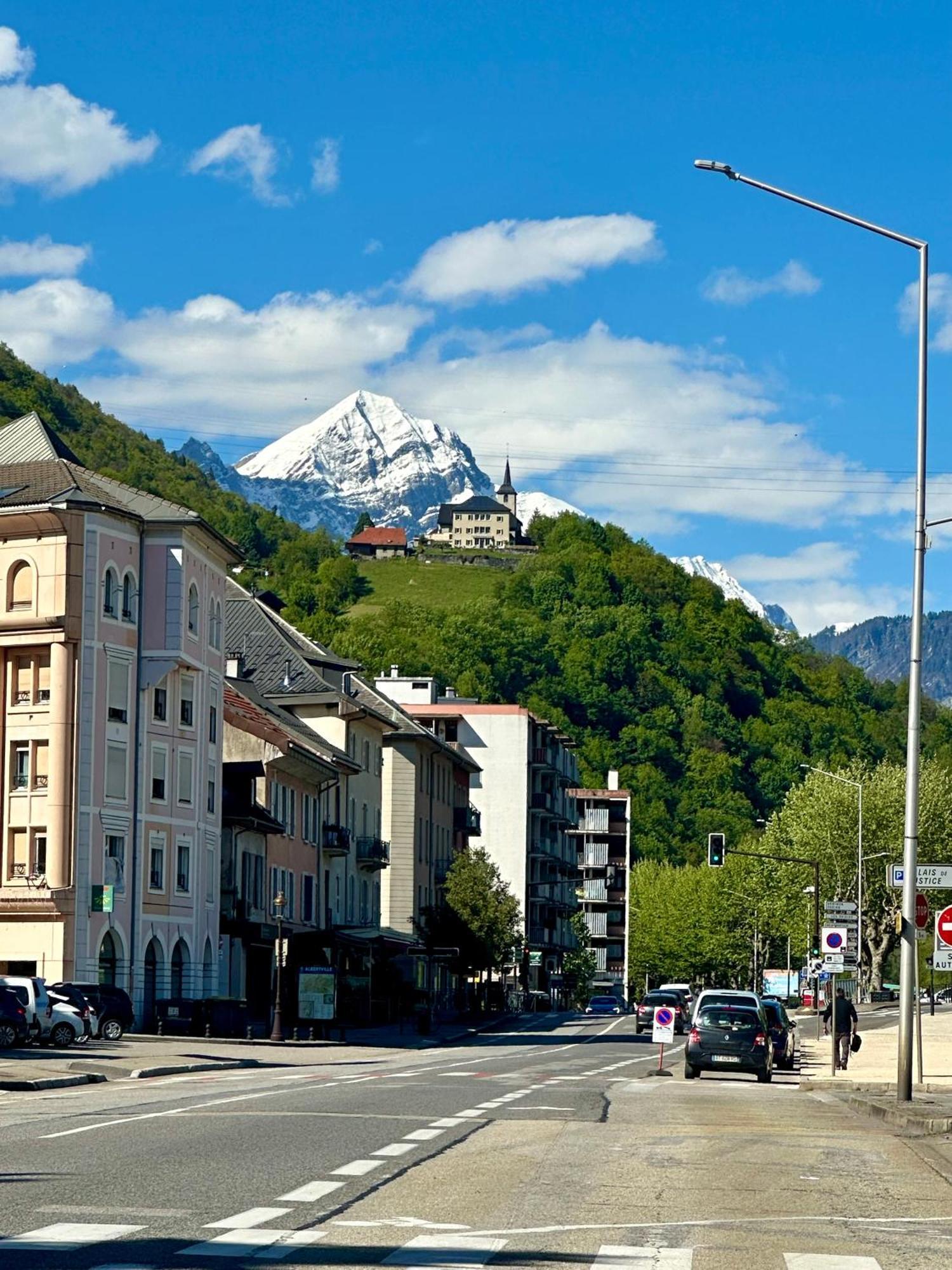 Le Refuge T3 Centre Ville 63M2 Pied Des Montagnes Albertville Bagian luar foto
